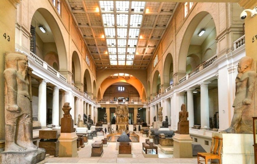 Cairo Private Day Tour to Egyptian Museum Citadel and Khan Khalili Bazaar